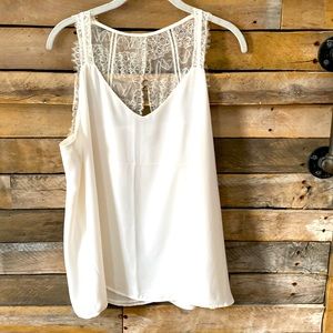Loft winter white and lace tank